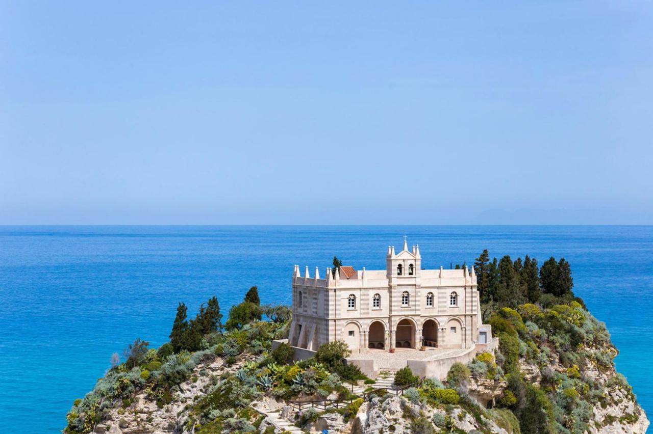 All'Angolo Della Torre Tropea Eksteriør bilde